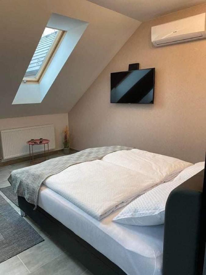 Greta Lux Apartman Lejlighed Hajdúszoboszló Eksteriør billede